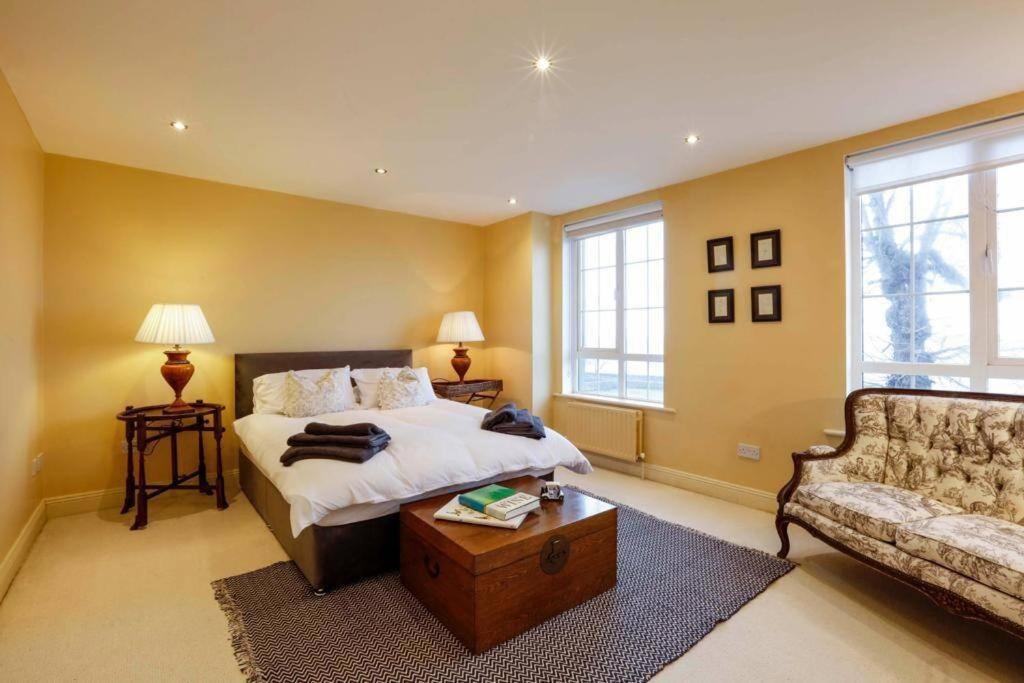 The Courtyard Queensborough Drogheda Ngoại thất bức ảnh